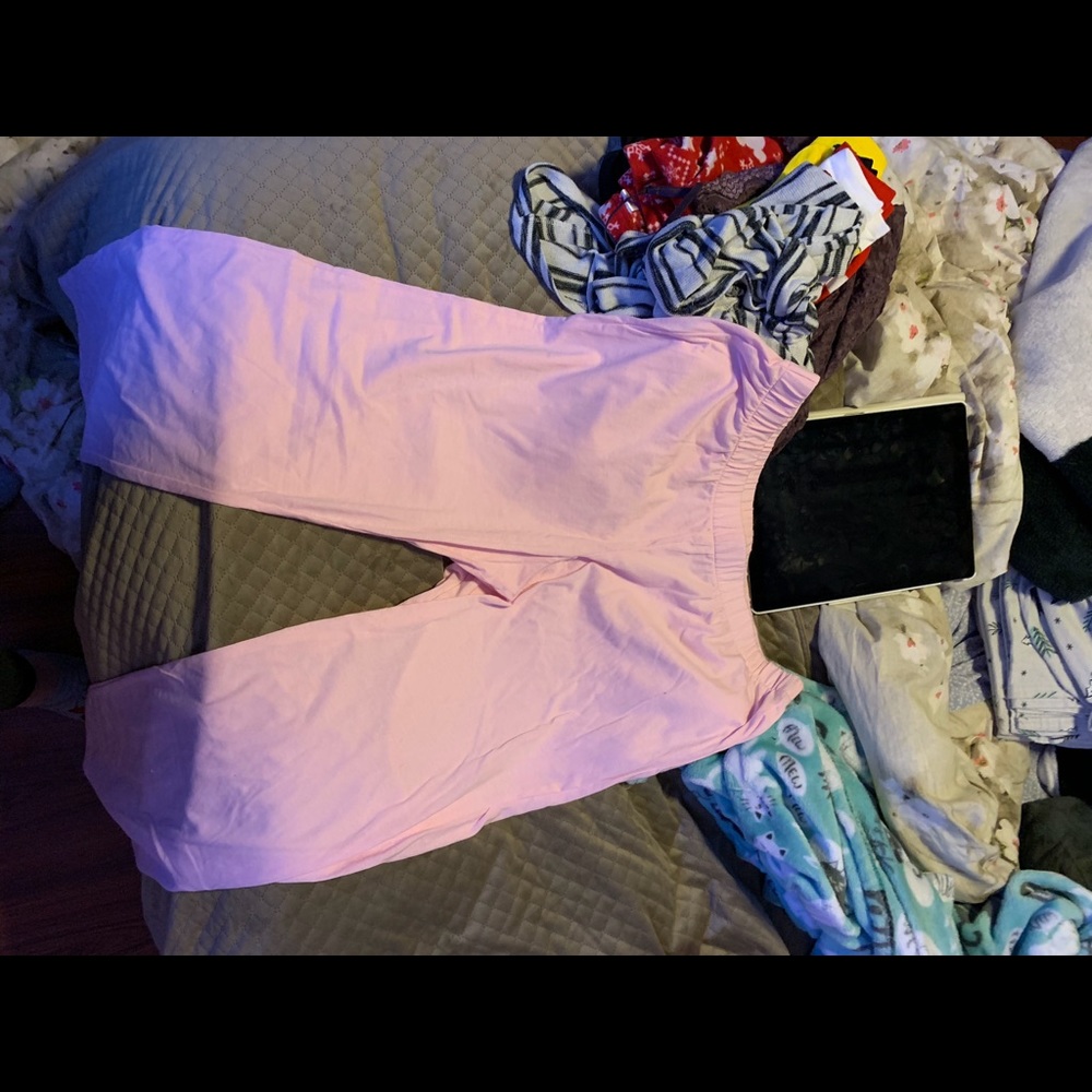 Kohl’s pink thin sleep pants